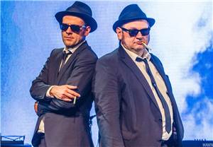 A TRIBUTE TO
THE BLUES BROTHERS