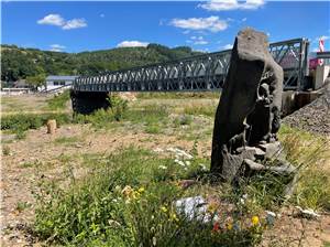 Ahrtal: Behelfsbrücken
werden überprüft