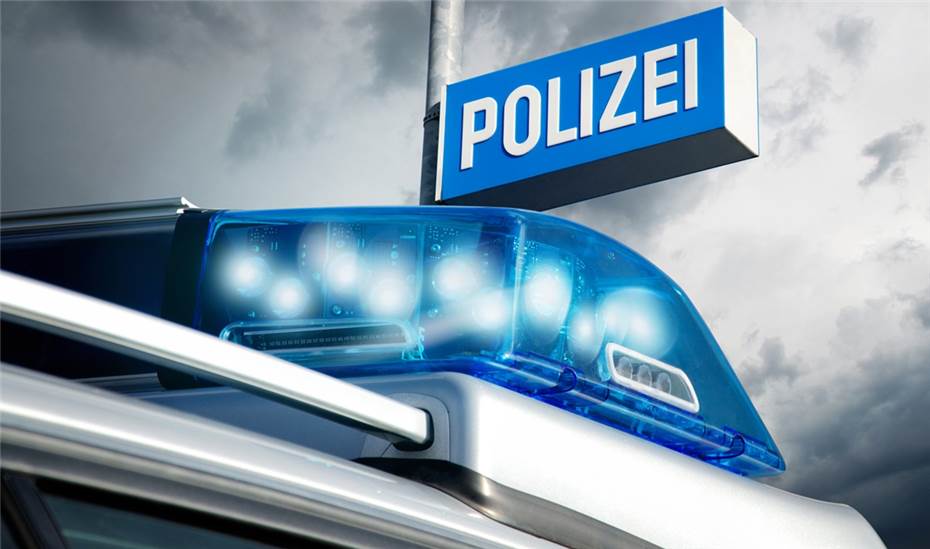 Verursacher geflüchtet: Polizei sucht Hinweise