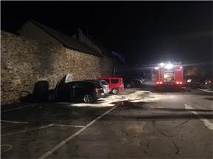 Bad Neuenahr-Ahrweiler: Auto komplett ausgebrannt