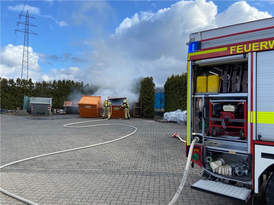 VG Asbach: Sturm beschert Feuerwehren einsatzreiches Wochenende