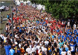 850 Teams laufen
und feiern am Deutschen Eck