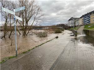 Koblenz: Hochwasser steigt weiter an