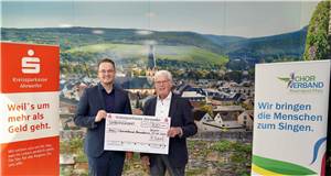 Kreissparkasse Ahrweiler leistet
Beitrag zur Förderung des Vereinslebens