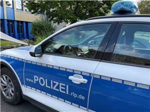 Neuwied: Raser überholt Polizeistreife