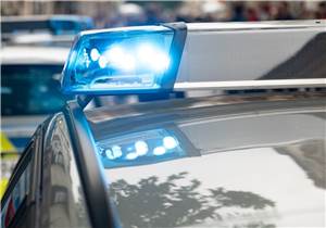 Schwerer Unfall bei Dattenberg: Bus kollidiert mit Auto 