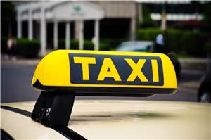 Kein Geld: Taxi-Fahrgast hinterlässt Drogen als Pfand