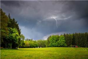 Deutscher Wetterdienst: Schwere Gewitter im Westerwaldkreis erwartet 