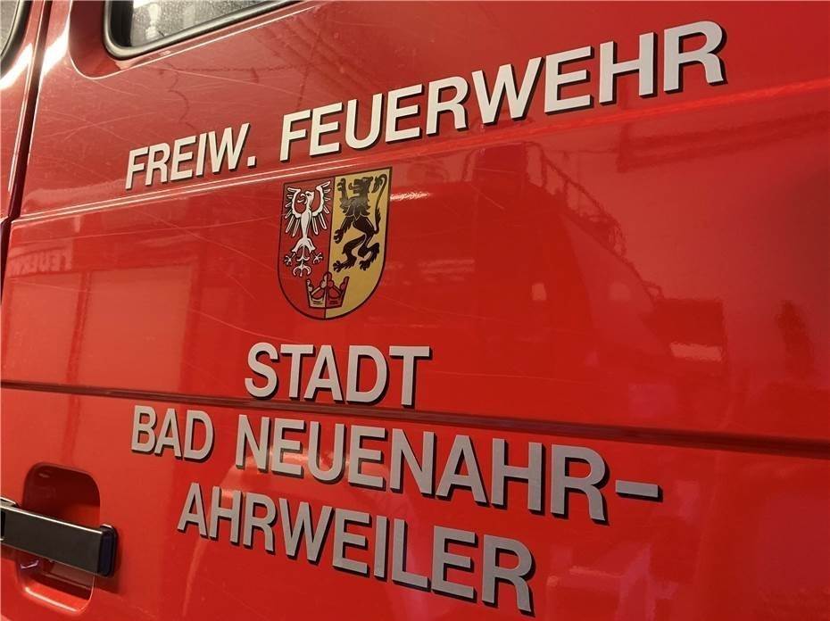 Ahrweiler: Brennende Mülltonnen beschäftigen Polizei und Feuerwehr