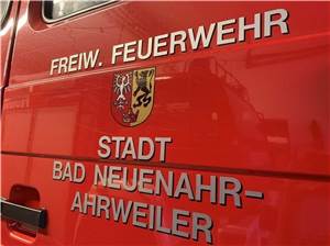 Ahrweiler: Brennende Mülltonnen beschäftigen Polizei und Feuerwehr