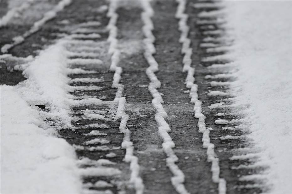 Starker Schneefall führt zu vielen Unfällen bei Adenau 