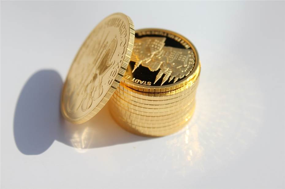 Rheinbach: Senior um Goldmünzen im Wert von mehreren zehntausend Euro betrogen