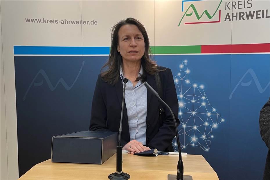 Cornelia Weigand: Amtseinführung live im Internet verfolgen