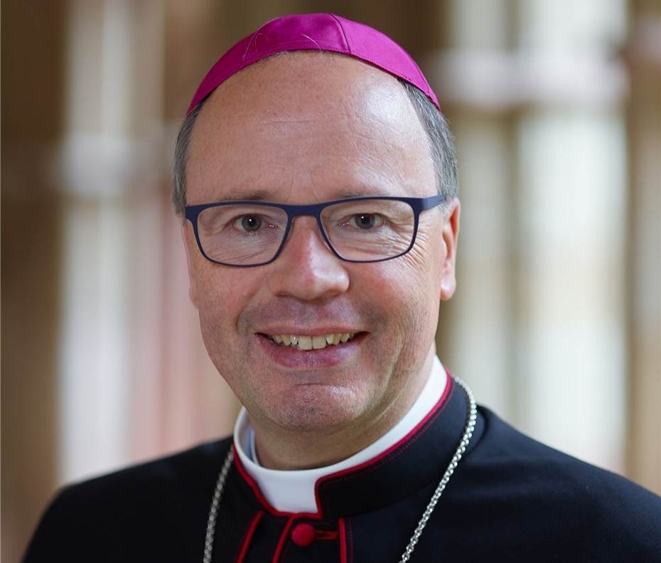 Ackermann hält
an Pfarreienreform fest