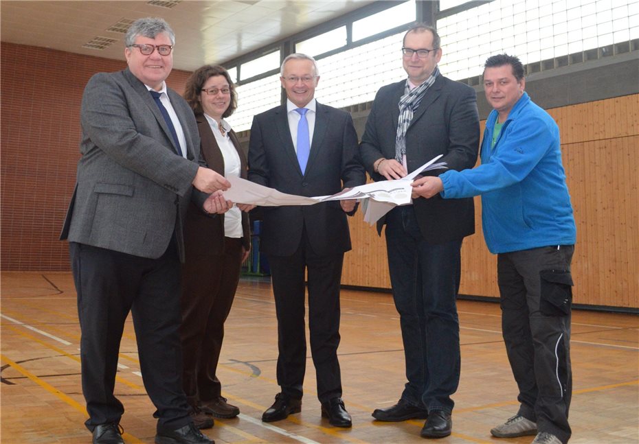 Landkreis Neuwied
saniert die kleine Sporthalle