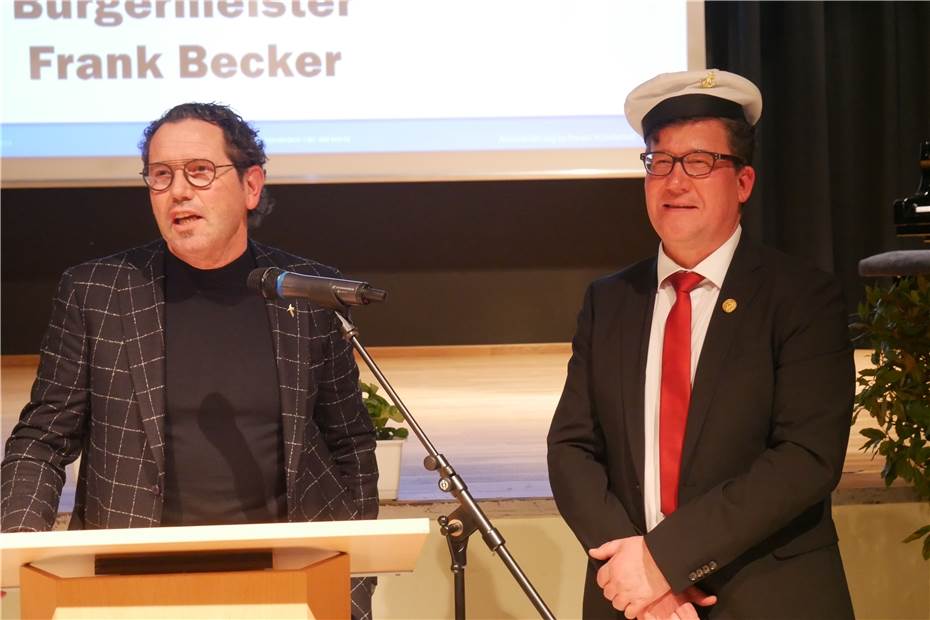 Frank Becker als neuer Linzer Verbandsbürgermeister vereidigt