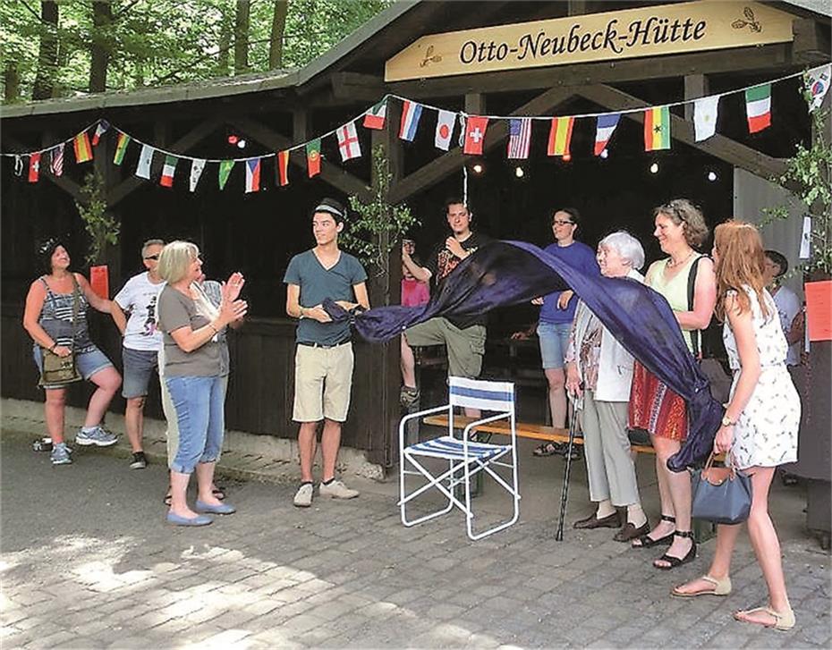 Die Grillhütte heißt nun
offiziell „Otto-Neubeck-Hütte“