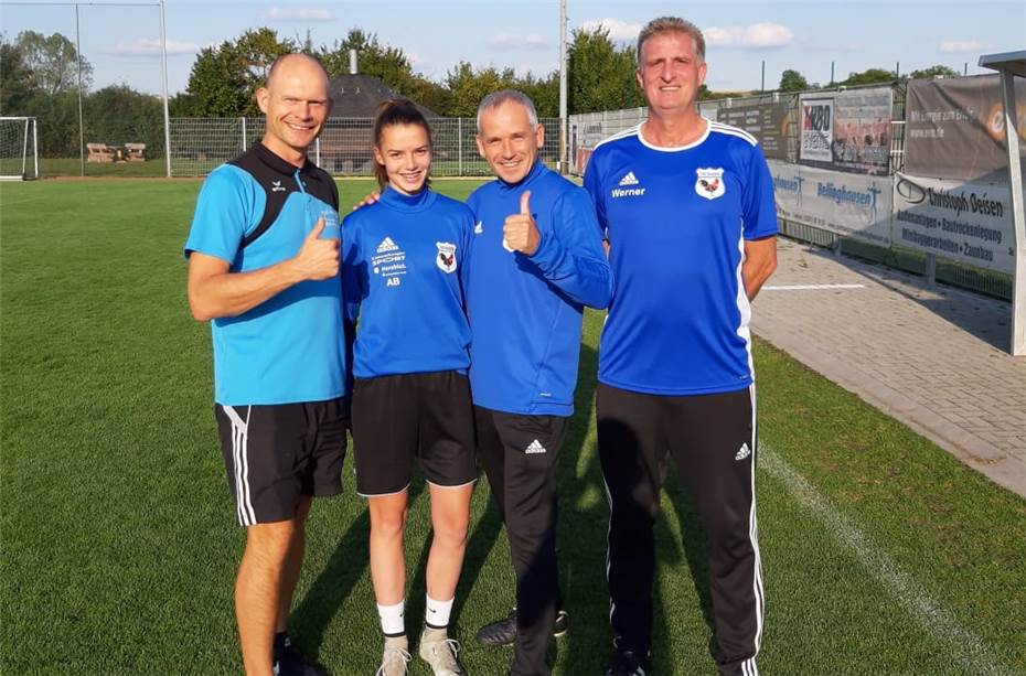 Hausener Eigengewächs
spielt in der U17-Juniorinnen-Bundesliga