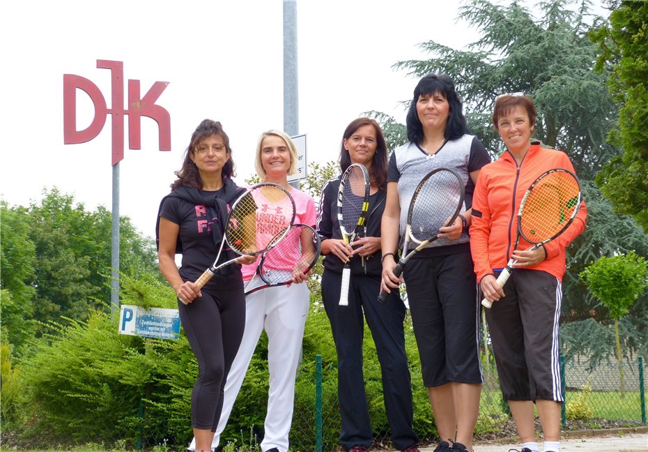 Tennis-Damen-40-
Mannschaft startet durch