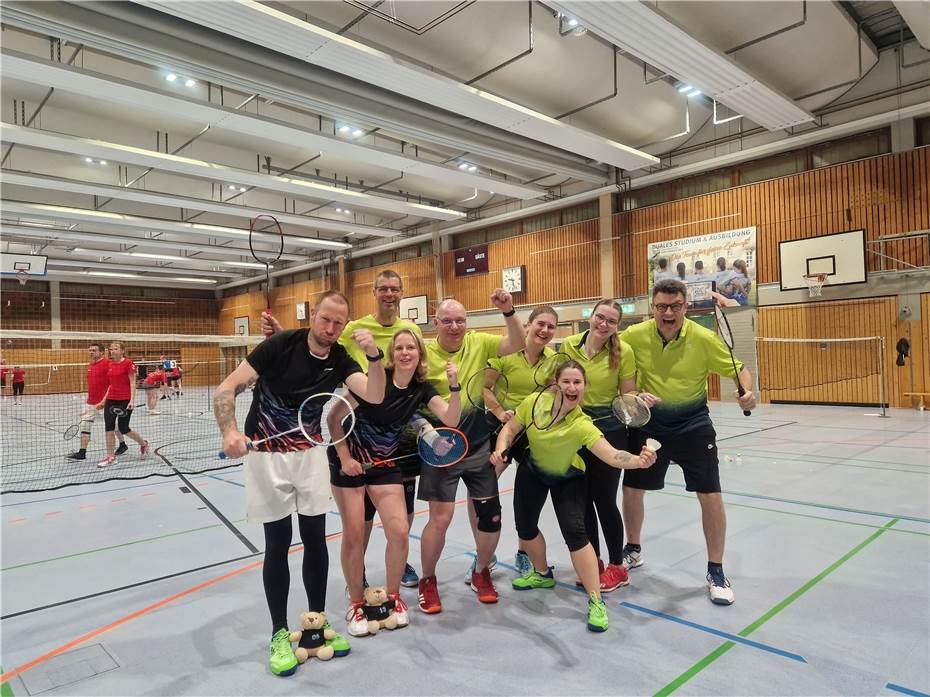 Polcher Badmintonspieler schlagen sich erfolgreich in der Hexennacht