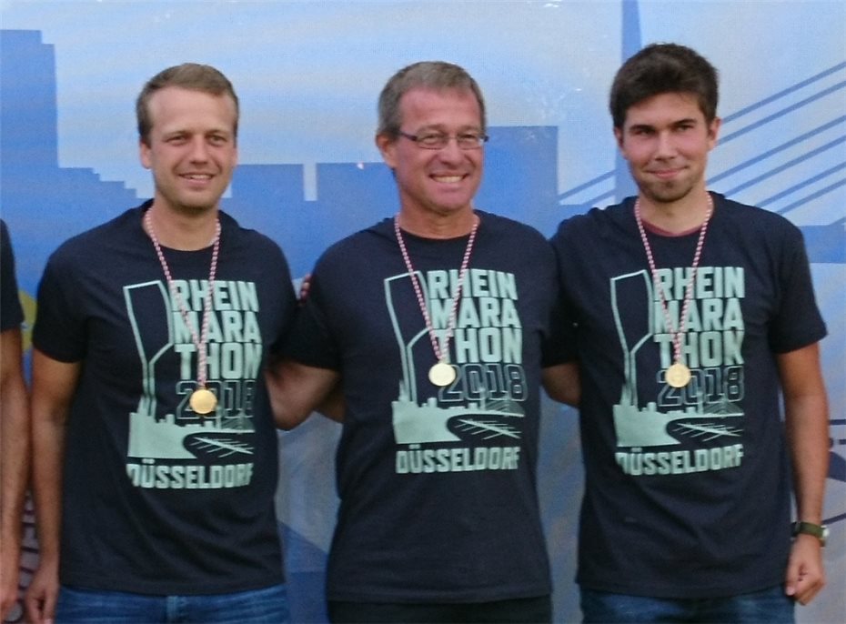 Neuwieder Ruderer erfolgreich
beim Düsseldorfer Rheinmarathon