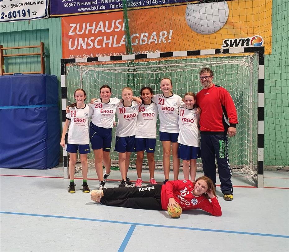 Die Handballfamilie hat ein
neues Team –erstes Auftaktspiel