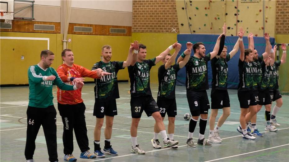 Rheinbacher Handballer mit Heimerfolg