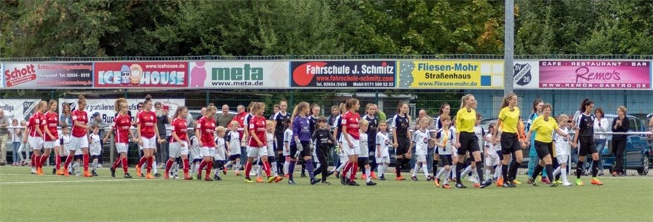 U17 Bundesliga-Juniorinnen mit
Niederlage beim Heimspielauftakt