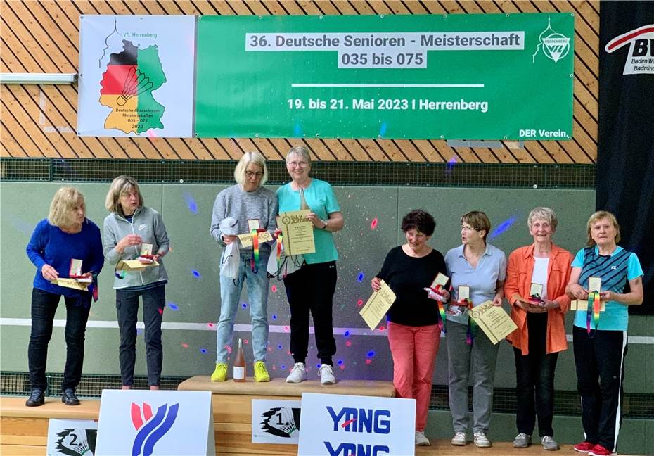 Brigitte Prax verteidigt erfolgreich
den Doppel-Titel in O 70 – Dieter Prax holt Bronze in O 75