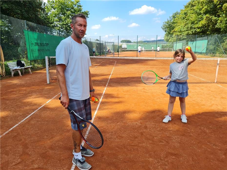 Tennisnachmittag
für Kinder und Jugendliche