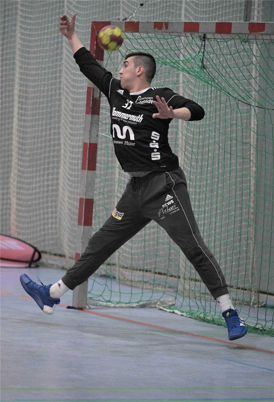 Handball Mülheim-Urmitz zeigt eine
starke Leistung gegen den Tabellenführer.