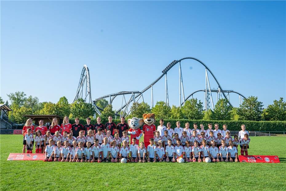 Nachwuchskicker aufgepasst! FC Bayern KidsClub Fußballcamps im Europa-Park