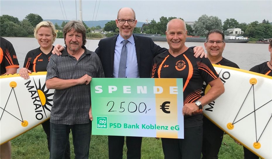 2.500 Euro an
glückliche Sportler übergeben