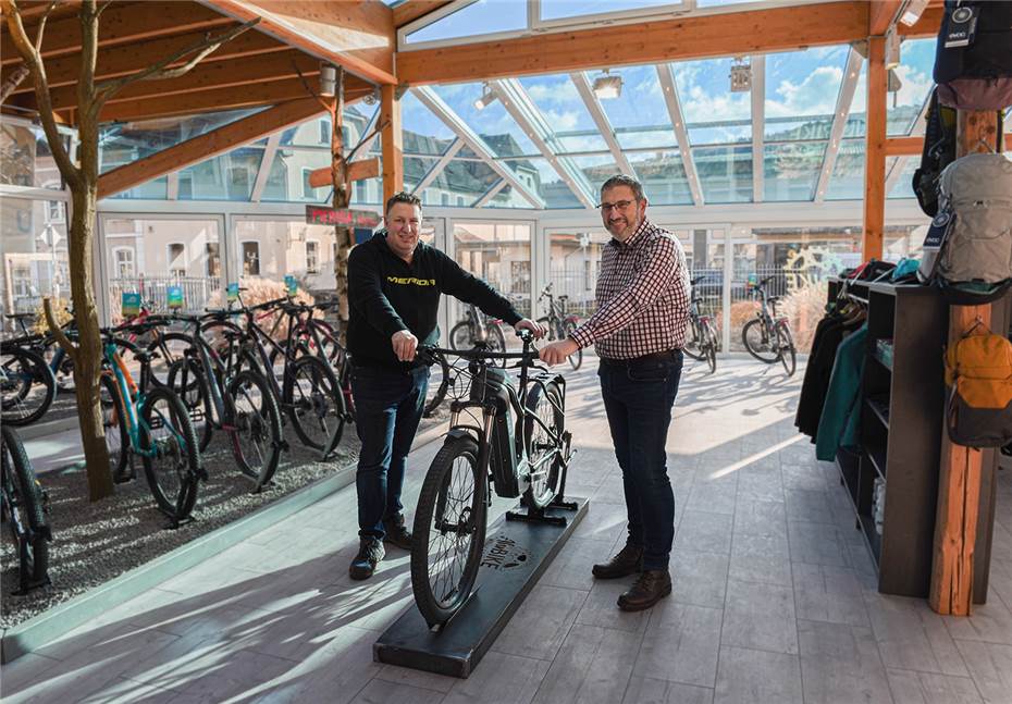 Blaulicht und Sirene für E-Bikes der Stadtpolizei - TOP ONLINE